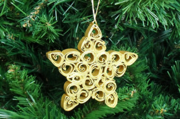 Curly Christmas Star